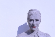 Statue 2