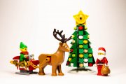 Lego Christmas Card 1